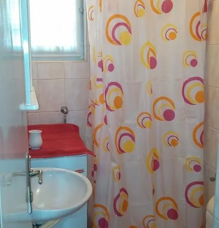 Arco Arina Pola