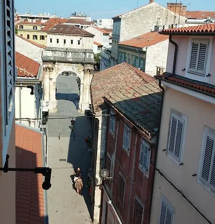 Arco Arina Apartment Pula