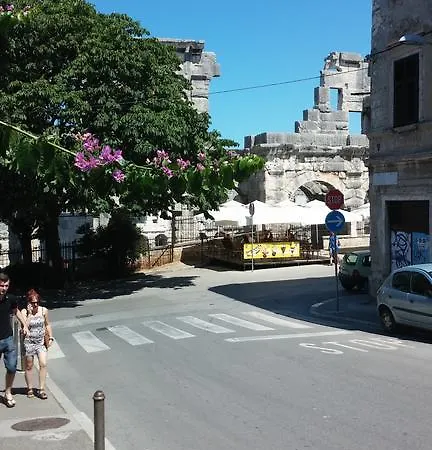 Apartment Arco Arina Pula