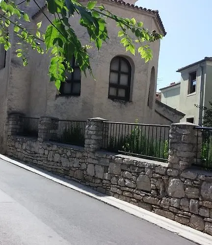 Arco Arina
